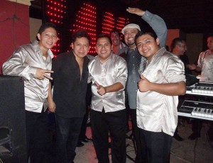 10799352_879935388706086_1147999986_n