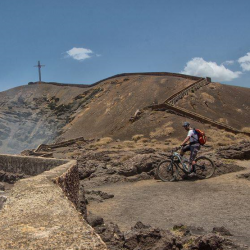 Gustavo de Alemania en Volcán Masaya